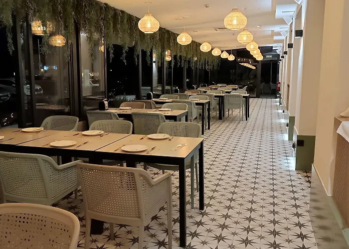 Don Pepo Hotel Lobon